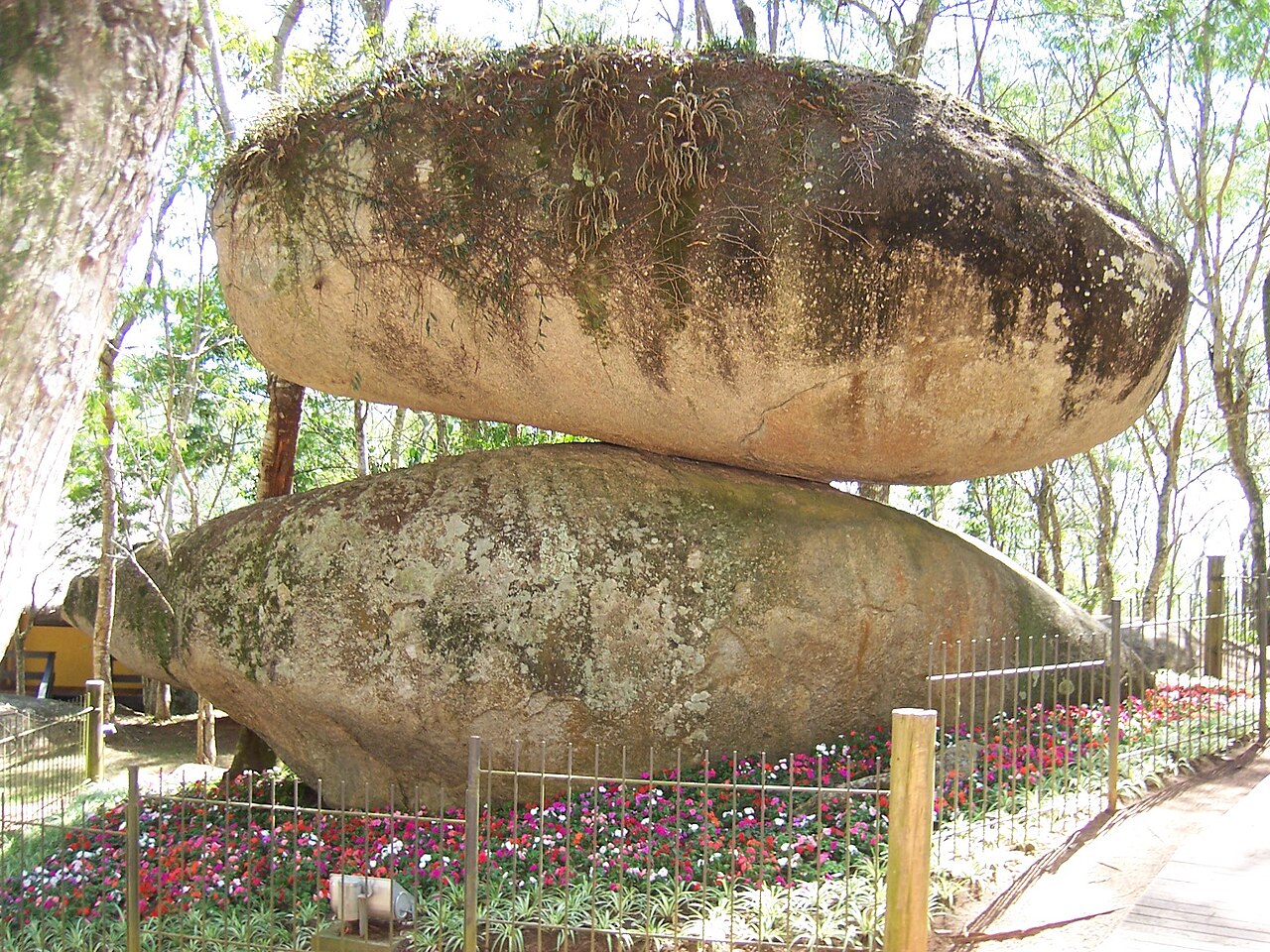 Parque Municipal da Pedra Montada em Guararema